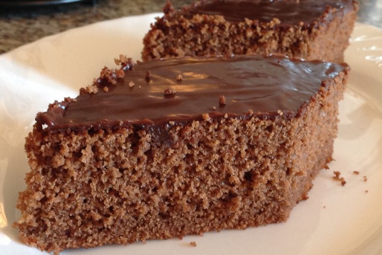 Шоколадный пирог с манкой