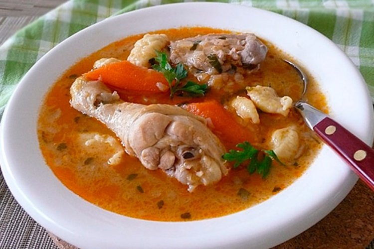 Куриный паприкаш