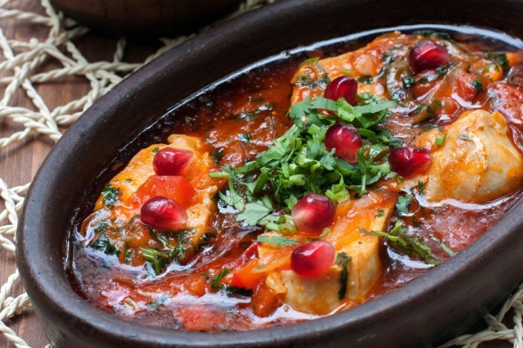 Чахохбили с зернами граната