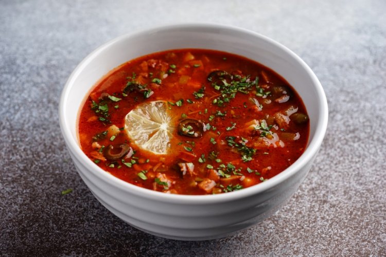 Солянка в мультиварке