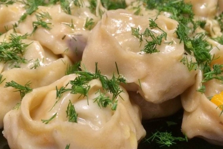 Манты с тыквой и грибами