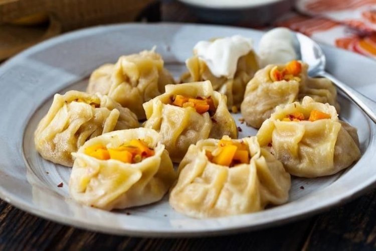 Манты с пряной тыквой