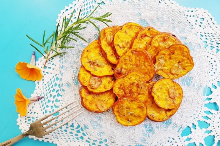 Батат со сметаной в духовке