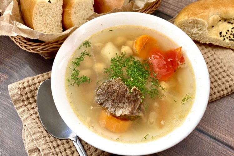 Шурпа с нутом