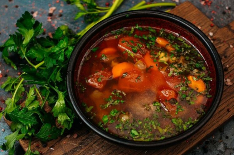 Шурпа с помидорами в собственном соку