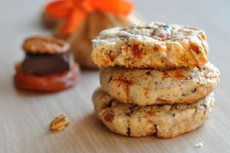 Имбирное печенье с курагой