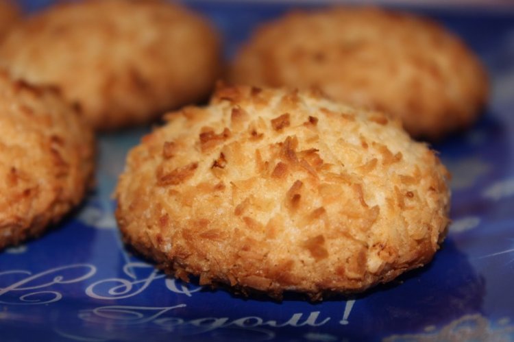 Имбирное печенье с кокосом