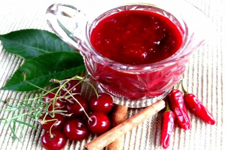 Вишневый маринад для свиных ребрышек