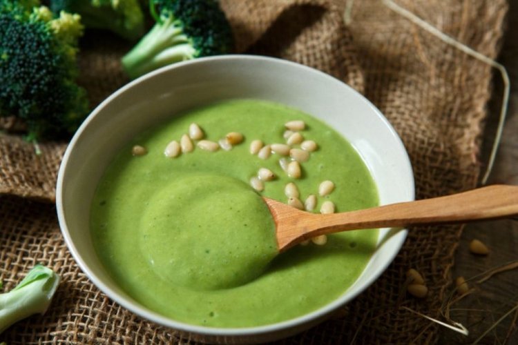 Суп-пюре из брокколи с картошкой