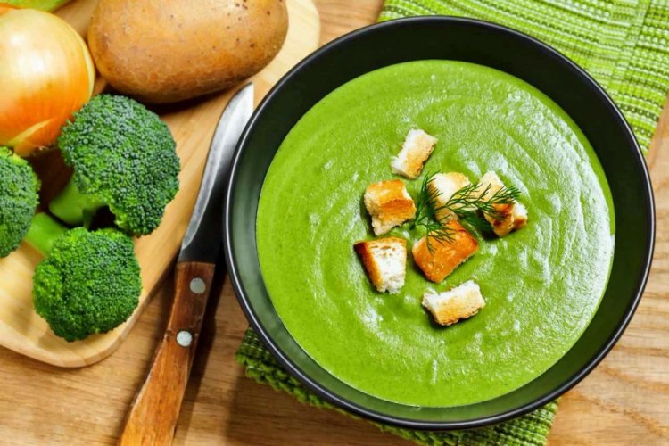 Суп-пюре из брокколи с овощами