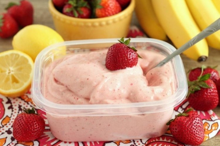 Клубнично-банановая прослойка