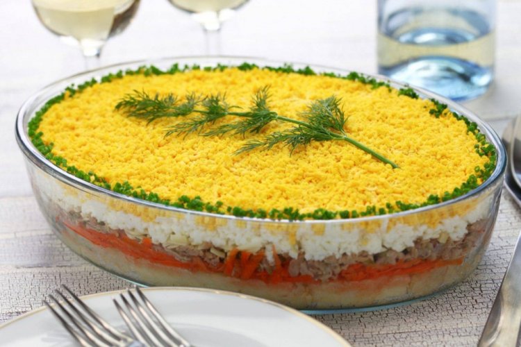 Салат Мимоза со сливочным маслом