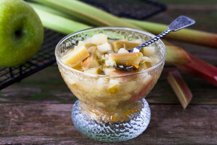 Яблочная начинка с ревенем