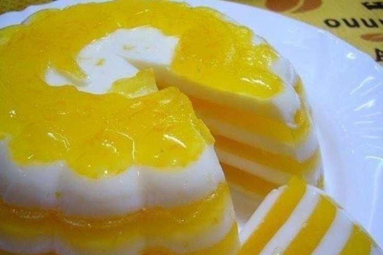 Молочно-апельсиновое желе
