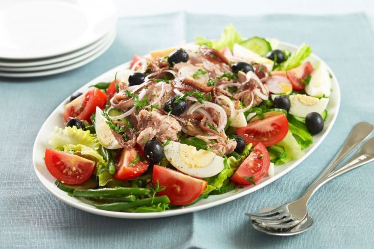 ПП салат с тунцом и яйцами