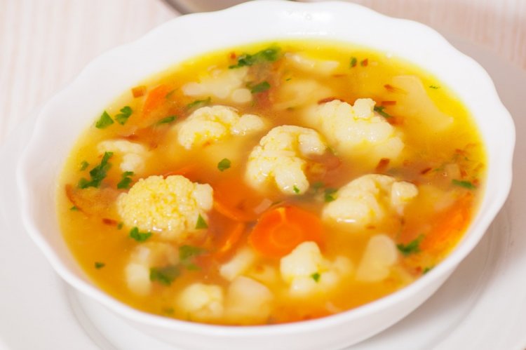 Диетический суп с цветной капустой
