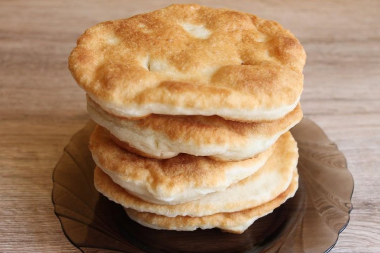 Дрожжевые лепешки на воде