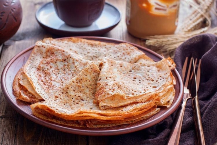 Блины на кефире и сметане