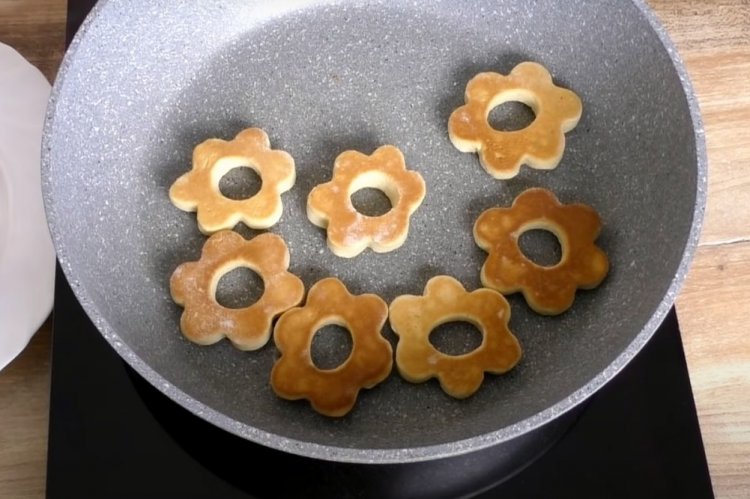 Медовое печенье на сковороде