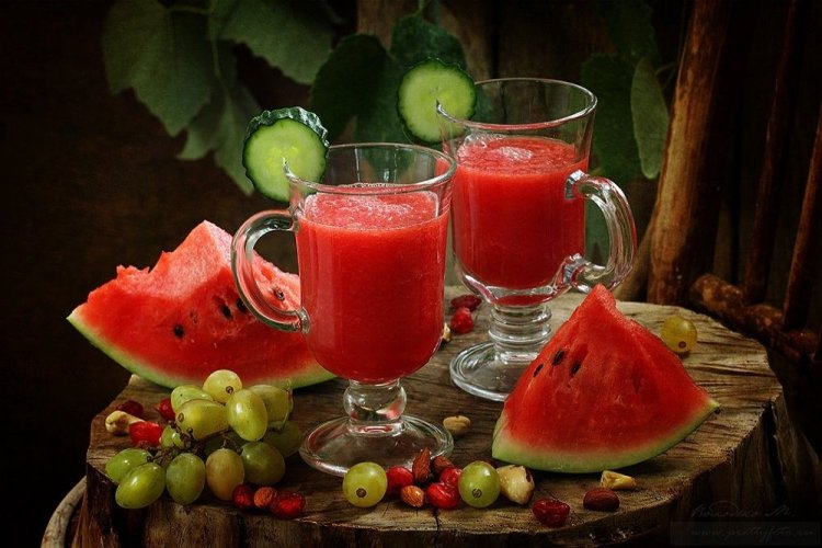 Смузи из арбуза с виноградным соком