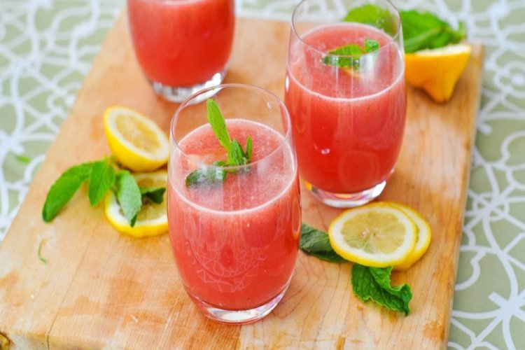 Арбузный смузи с лимоном