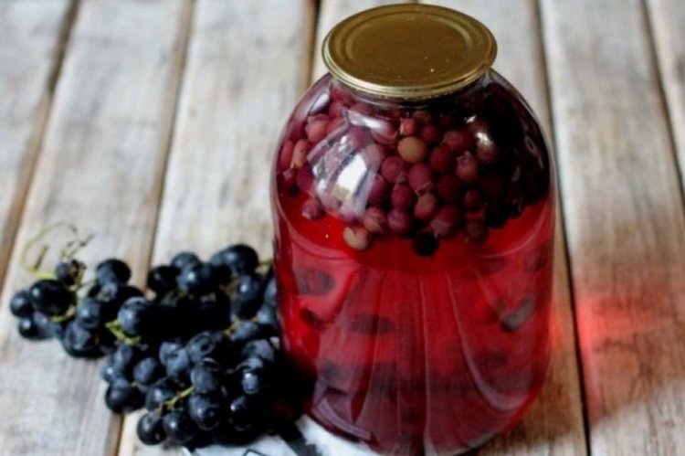 Классический компот из винограда