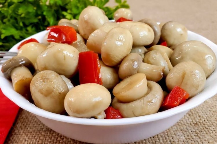 Маринованные грибы с болгарским перцем
