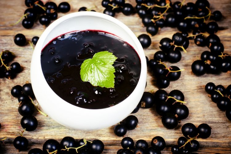 20 отличных рецептов варенья-пятиминутки из черной смородины