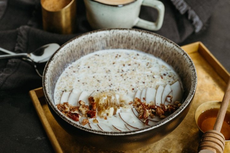 Рисовая каша с киноа на кокосовом молоке