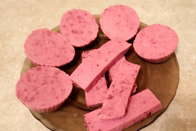 Пастила из черной смородины с яичным белком