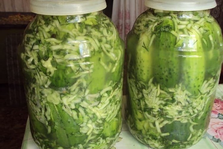 Острые огурцы в собственном соку на зиму