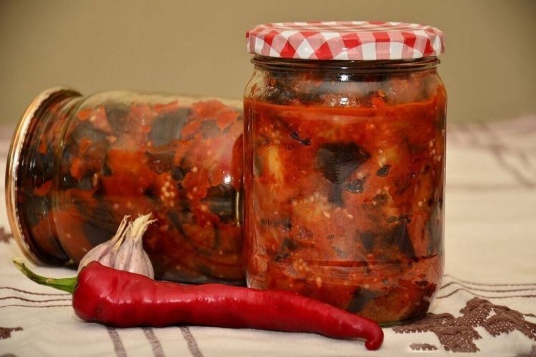 Лечо из баклажанов и помидоров без уксуса