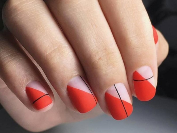 Диагональный маникюр