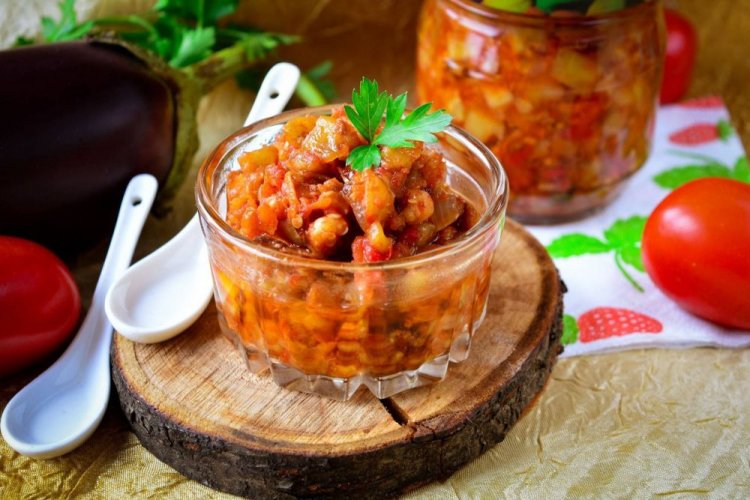 Баклажанная икра кусочками на зиму