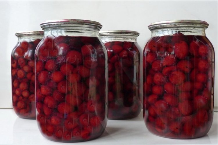 Компот из замороженной вишни с косточками