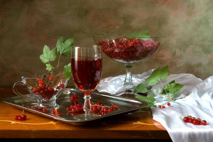 Вино из красной смородины на сухих дрожжах