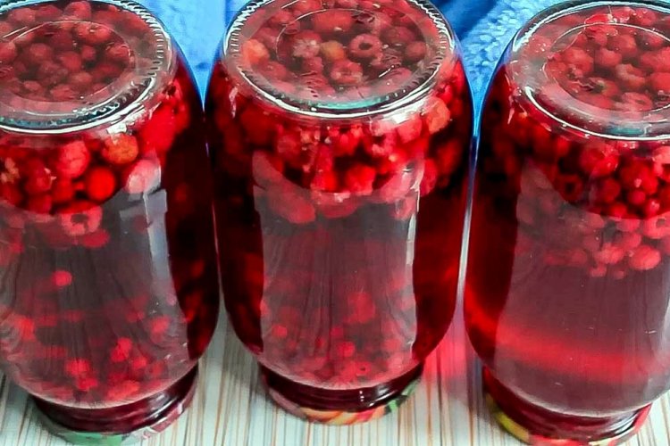 Компот из белой смородины и малины на зиму