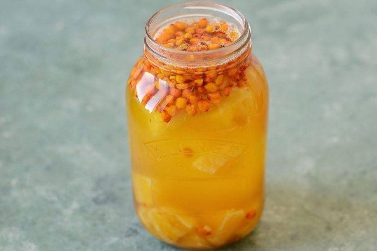 Яблочный компот с облепихой