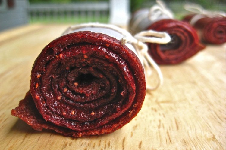 Пастила из красной смородины в сушилке