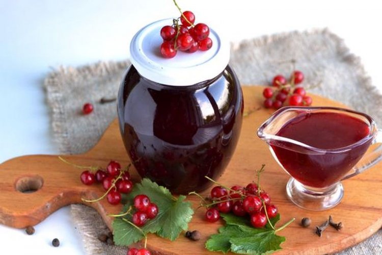 Соус из красной смородины с имбирем