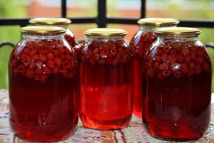 Компот из малины на зиму