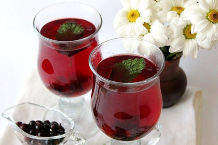 Компот из черемухи и малины на зиму