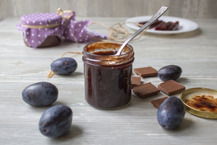 Джем из сливы с шоколадом
