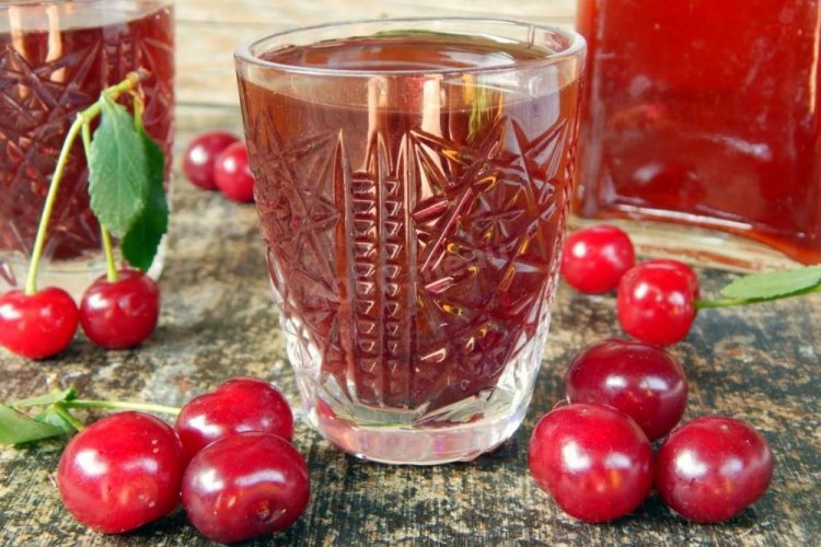 Наливка из вишни с медом без водки