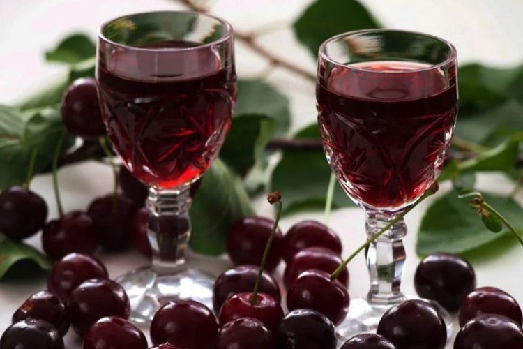 Наливка из вишневого сока