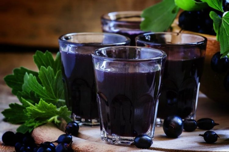 Настойка с соком черной смородины