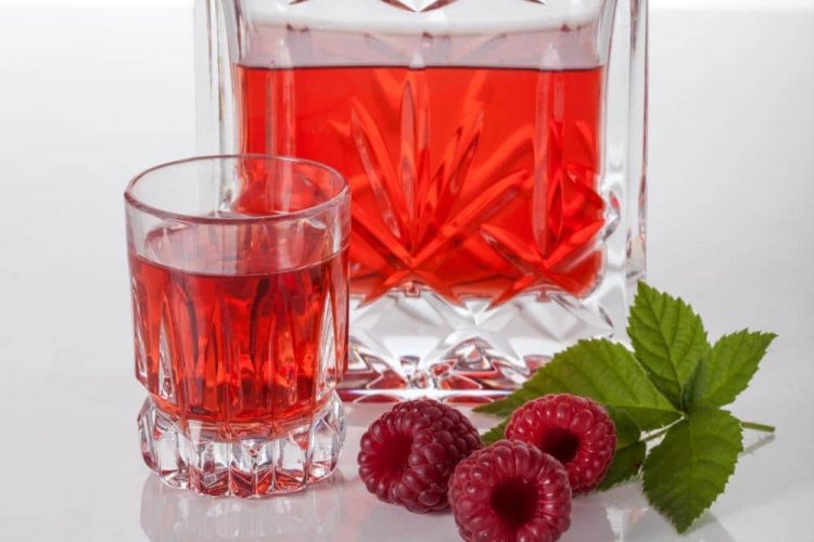 Настойка из малины на водке