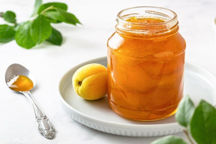 Абрикосовое варенье дольками в собственном соку