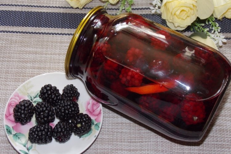 Компот из ежевики с апельсином на зиму