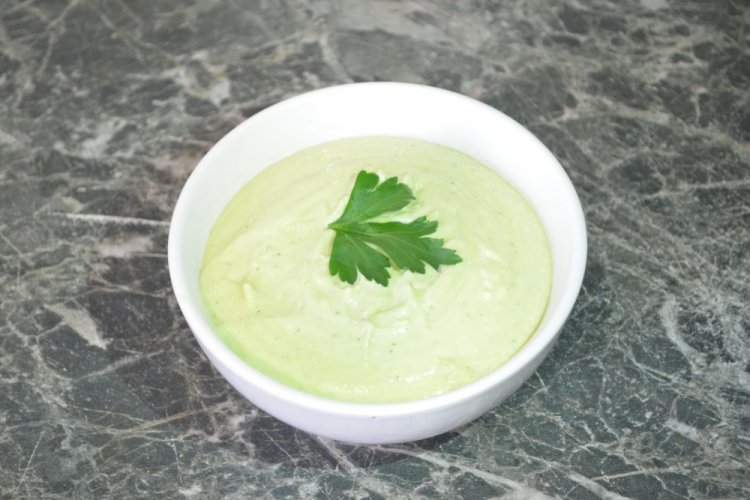 Постный майонез на отваре из петрушки